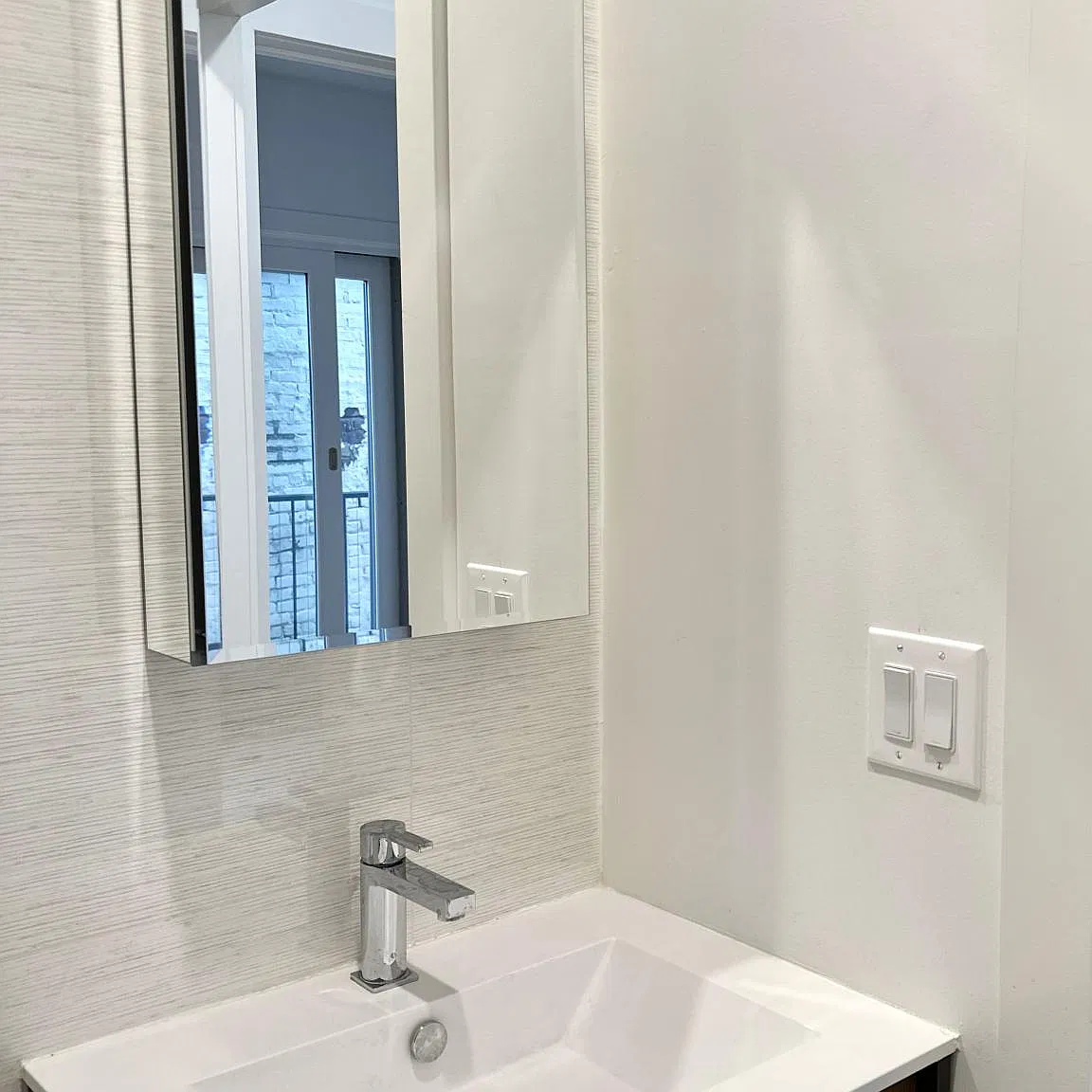 1 bed, 700 sqft, $3,100 — Photo 4