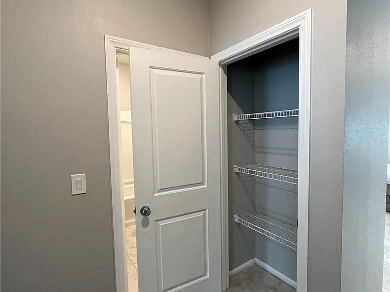 9748 Angel Valley Dr — Photo 14