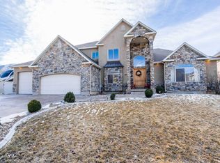 2074 E Pebble Creek Dr, Springville, UT 84663