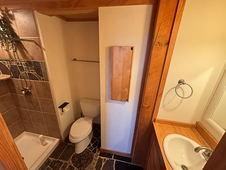 175 Blanton St — Photo 8
