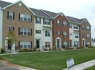 424 Abbey St, South Bend, IN 46637