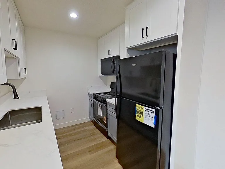 829 N Garfield St — Photo 26