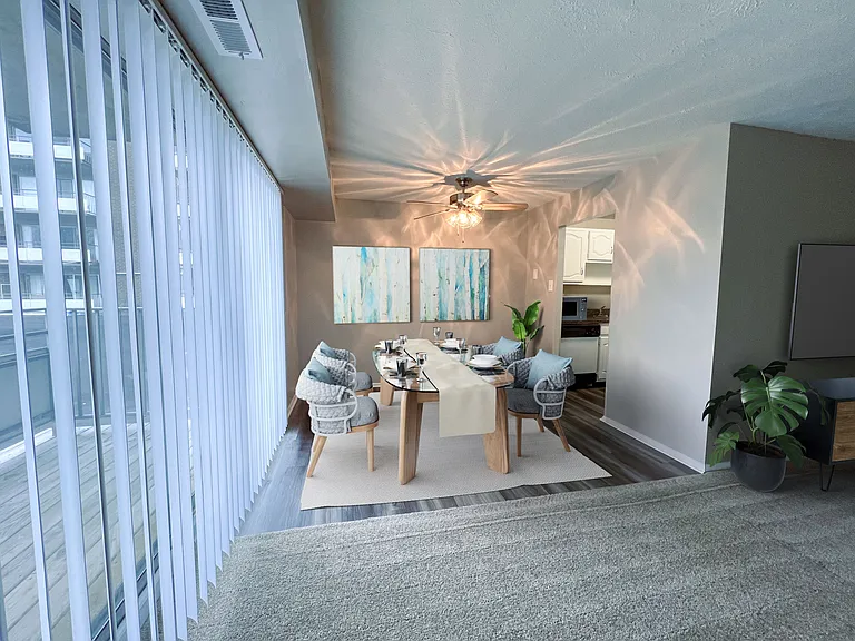Huntington Green Apartments — Photo 37