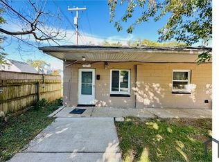 5276 S Wayne Rd, Wayne, MI 48184