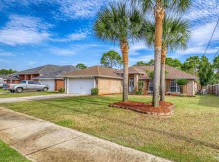 8092 Hartington Dr, Navarre, FL 32566