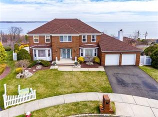 23 Parker Ct, South Amboy, NJ 08879