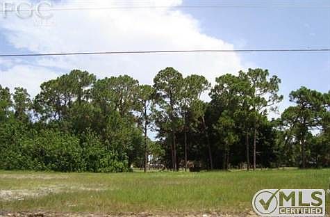3rd image of 1401 SW 19th Ln