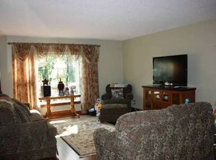 1086 Trout Brook Rd, Hudson, WI 54016