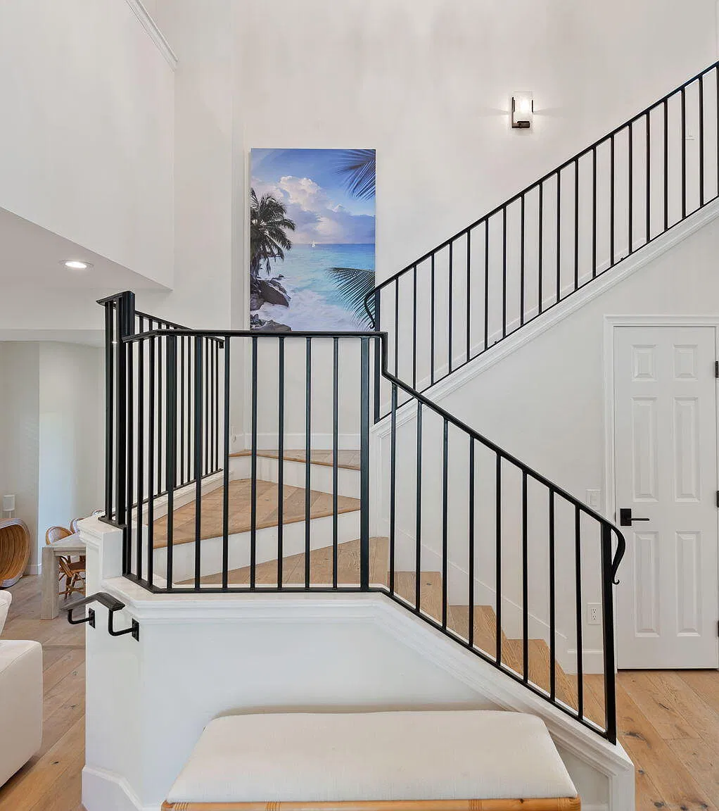 3 bed, 2.5 bath, 2709 sqft, $20,000 — Photo 4