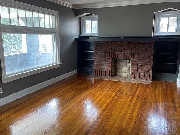 3rd image of 1311 E 187th St