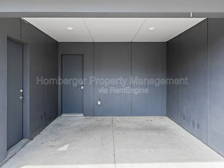 1860 N Hamilton St #1 — Photo 22