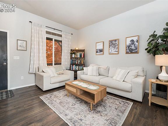 4th image of 7326 Legend Hill Dr