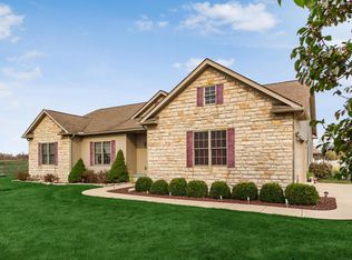 3130 Bickel Church Rd NW, Baltimore, OH 43105