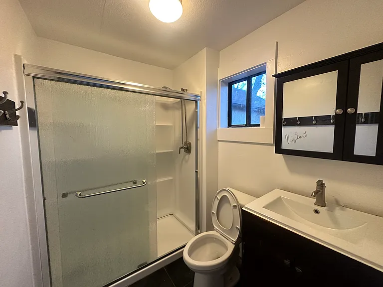 404 S San Francisco St #1/2 — Photo 7
