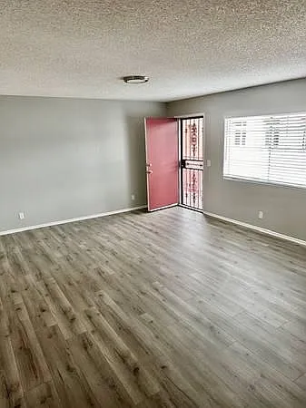 121 S Avenue 52 #D — Photo 2