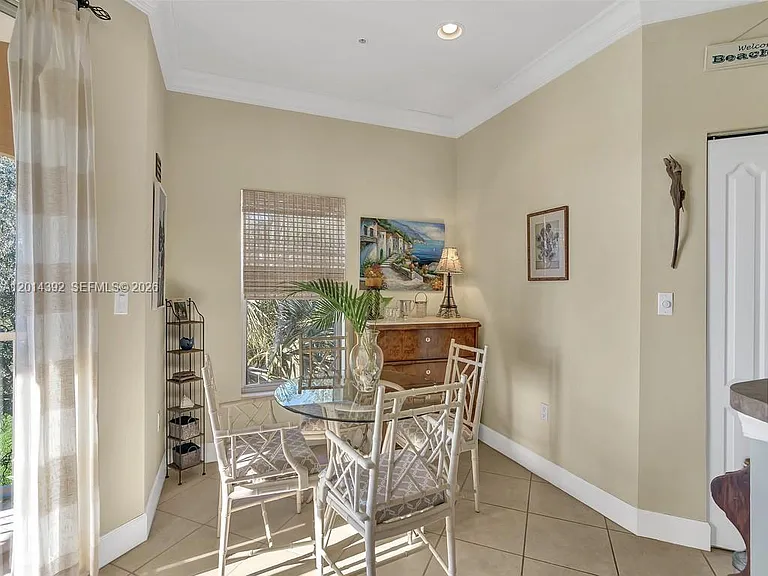 5035 Fairways Cir #305 — Photo 20