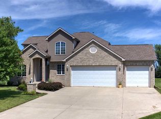 12218 Chesterbrook Ct, Fort Wayne, IN 46845
