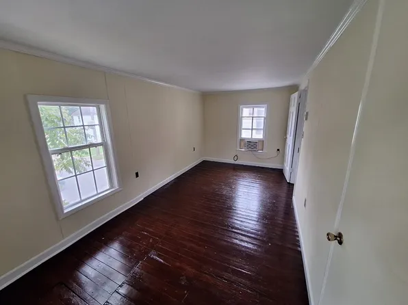 815 Beech St, Elizabeth City, NC 27909