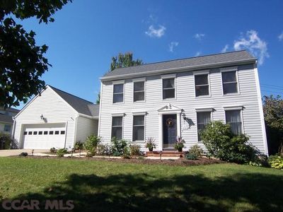 1041 Crabapple Dr, State College, PA, 16801