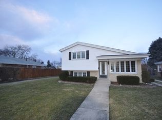 9740 Mansfield Ave, Oak Lawn, IL