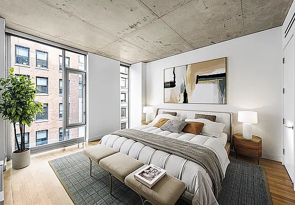4th image of 246 W 17th St APT 6D