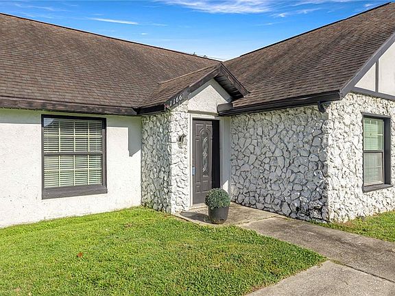 5th image of 1166 SE 44TH AVENUE
