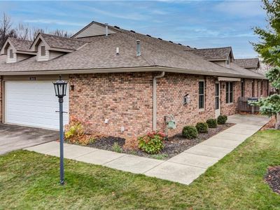 2833 Shakespeare Ln, Avon, OH, 44011