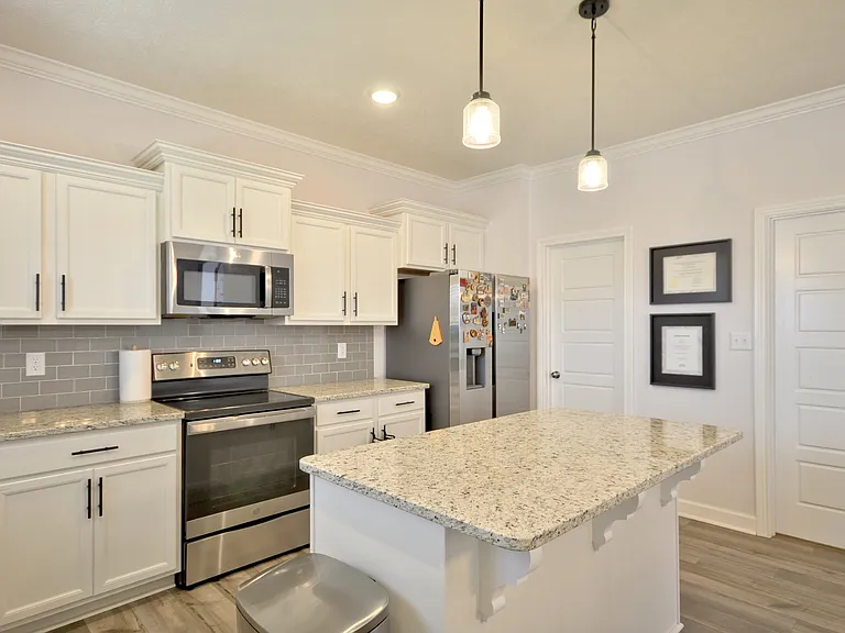 279 Bluebriar Trce — Photo 16