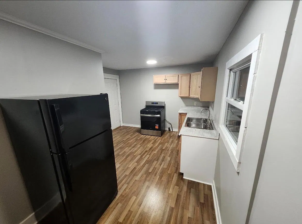 4537 Gaywood Dr — Photo 3