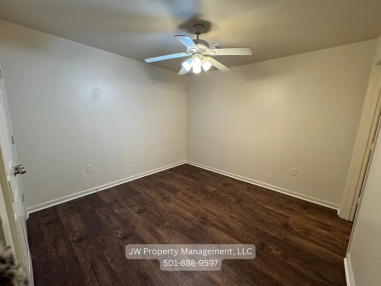 21890 Acacia Dr #0 — Photo 8