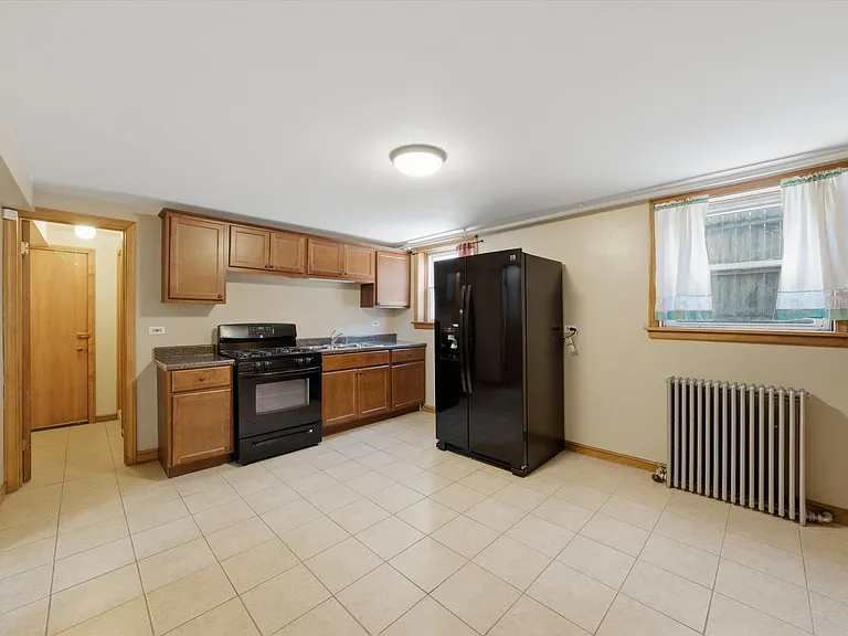 7058 S Fairfield Ave #G — Photo 6