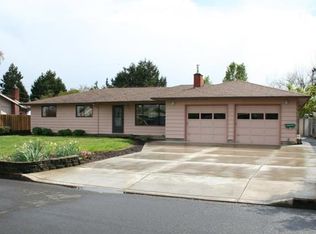 166 Knight Ave, Eugene, OR 97404