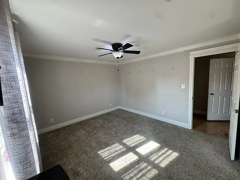9239 W Zuni Dr — Photo 8