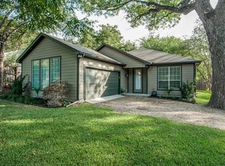1922 Lakeland Dr, Dallas, TX 75218
