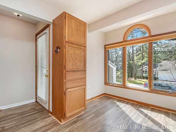 4th image of 3360 Woodwind Dr NE #11