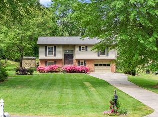 4904 Kacia Ct, Greensboro, NC 27407