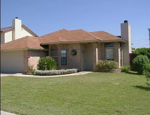 406 Saddle Dr Photo 1