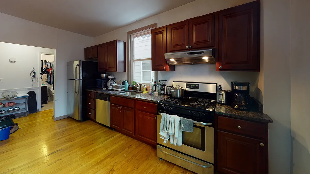 Building Photo - 9 Winship St #1