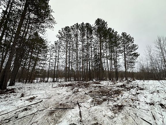 2nd image of 1 Koecher Rd