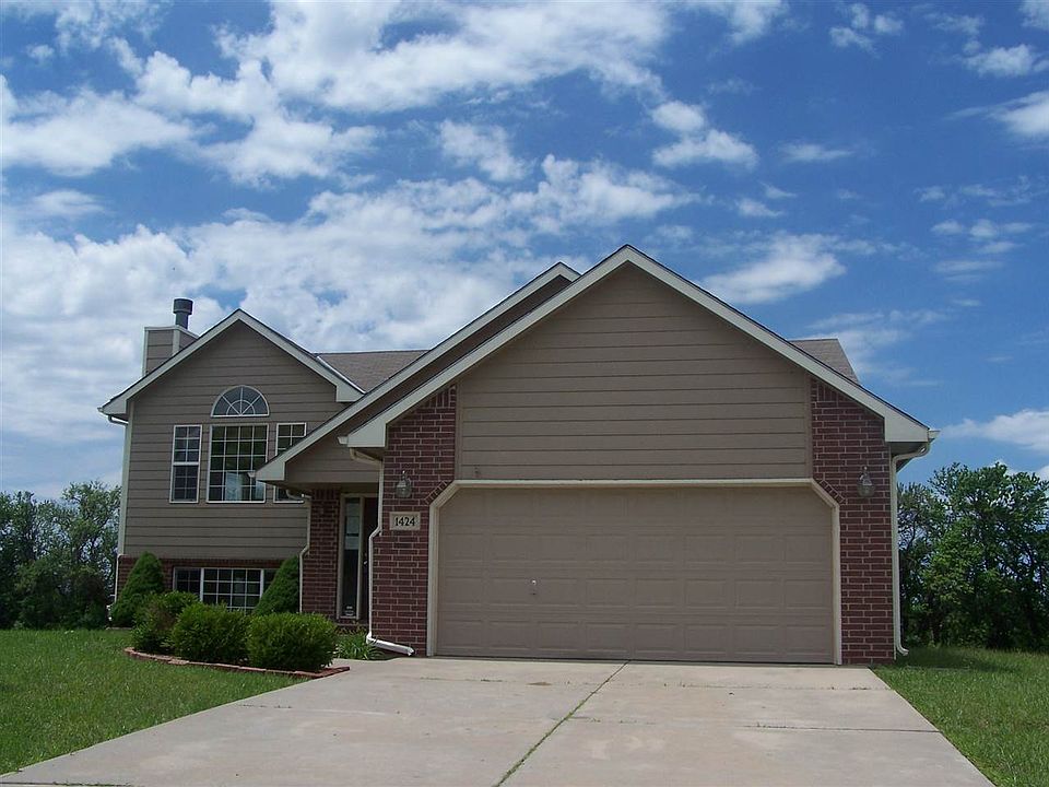 1st image of 1424 E Sunset Ct
