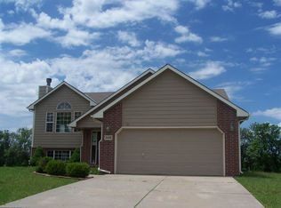 1424 E Sunset Ct, Goddard, KS 67052