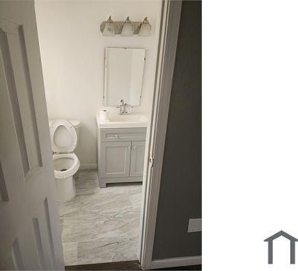 5th image of 815 Bell Dr