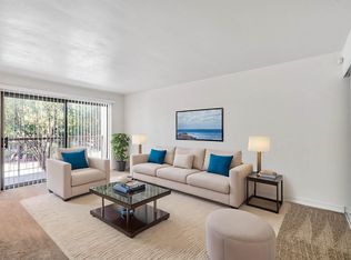 490 N Civic Dr APT 101, Walnut Creek, CA 94596