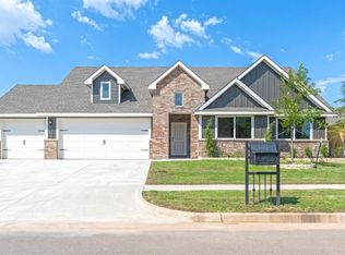 5412 Windstone Ln, Norman, OK 73072