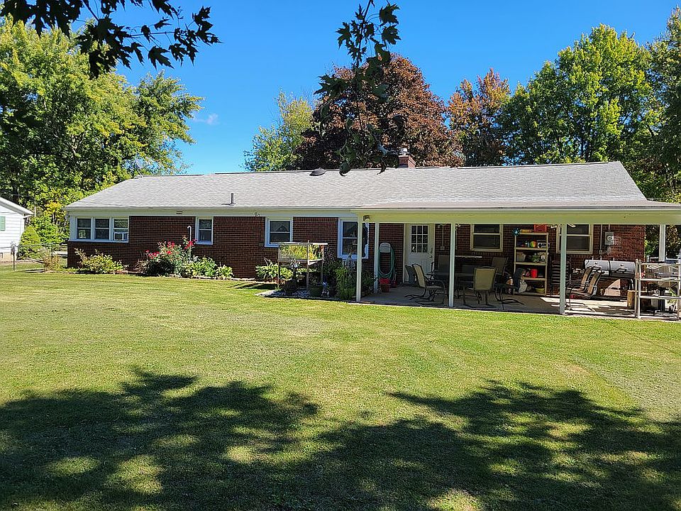 2nd image of 411 N Neeper St