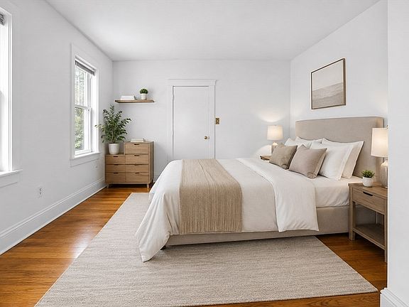 4th image of 100 Lanark Rd APT 4
