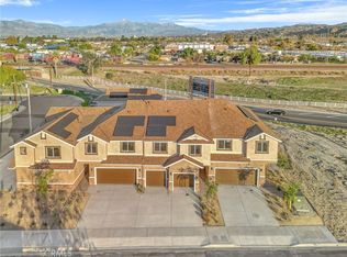 902 W Hert St, Colton, CA 92324