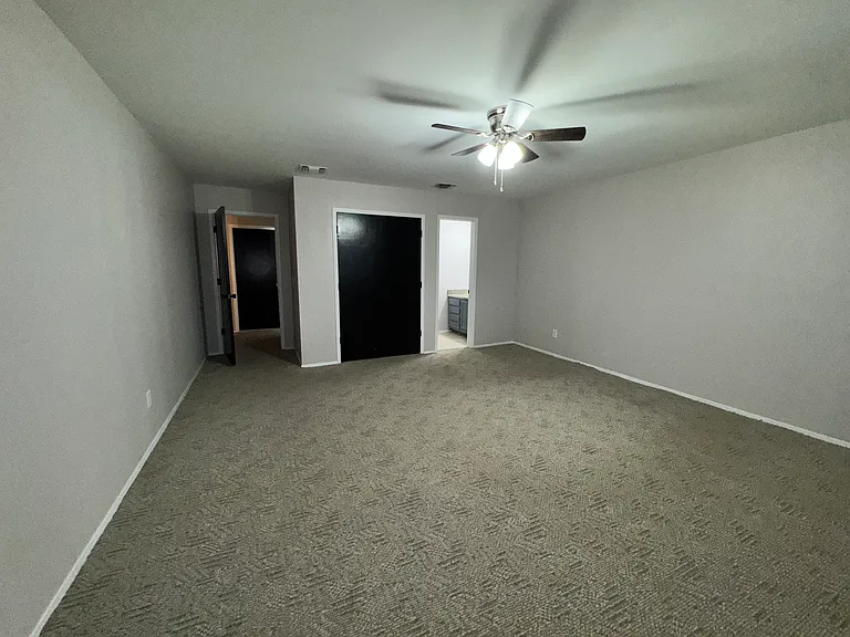 2 Memory Pl — Photo 20