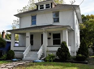 465 N Spring St, Elgin, IL