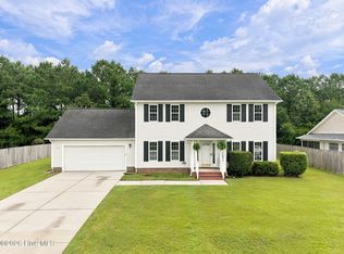 812 Commons Dr N, Jacksonville, NC 28546